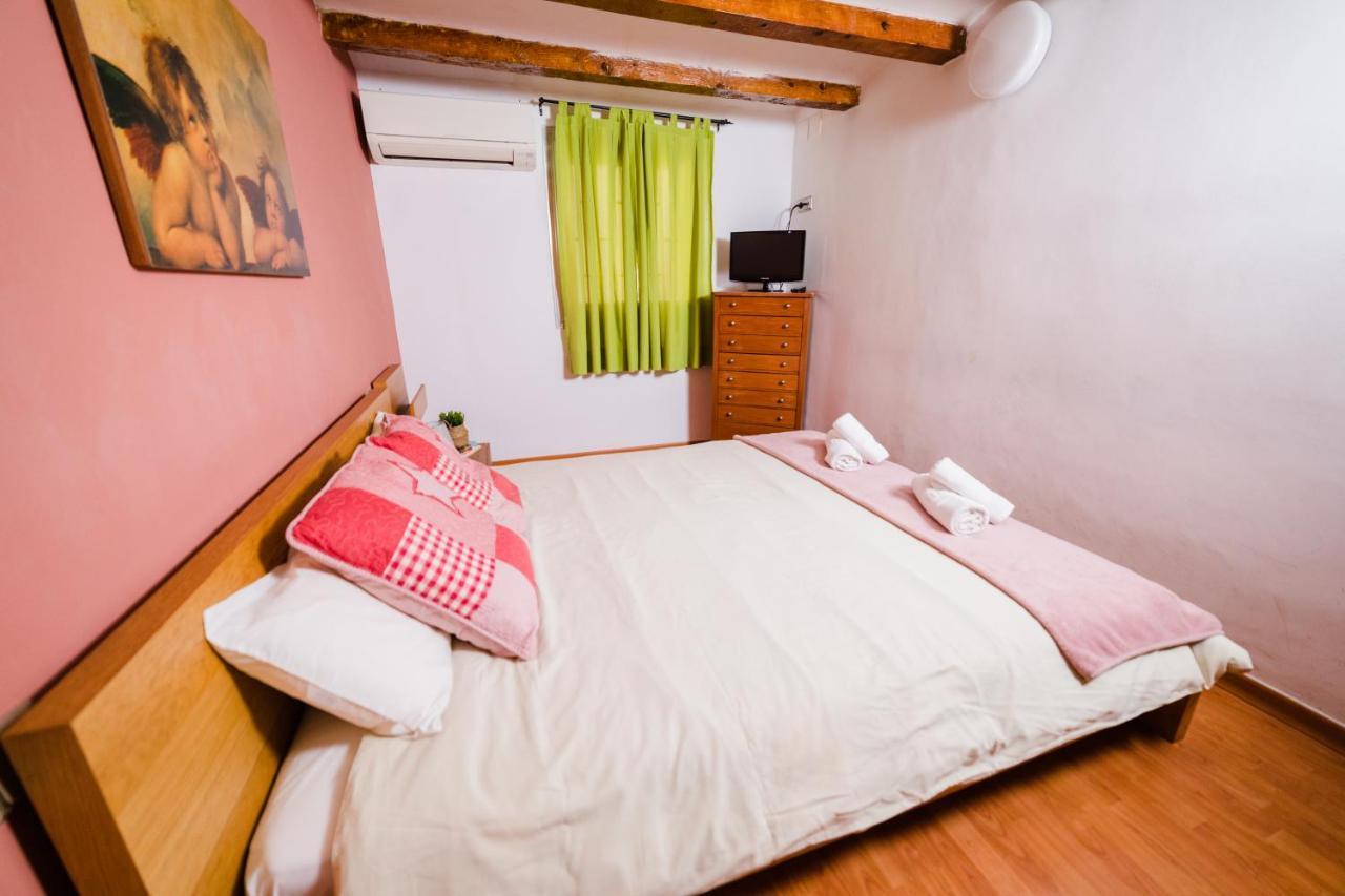 Rustic Poble Sec Apartment 바르셀로나 외부 사진